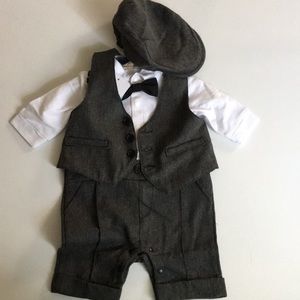 New suit bowtie cap suspenders outfit romper 3/6 m